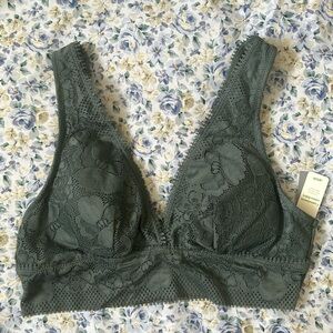 🌿 NWT [aerie] olive lace bralette